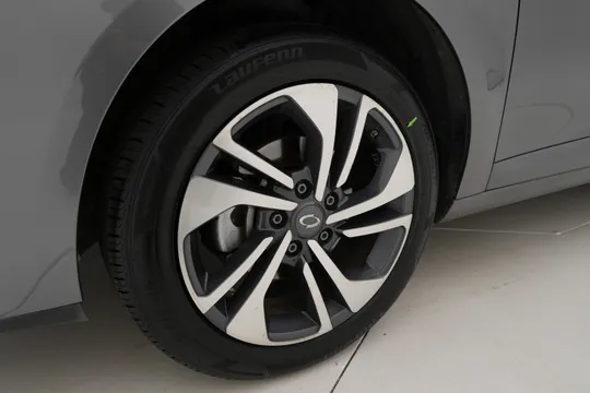 Renault SM3
