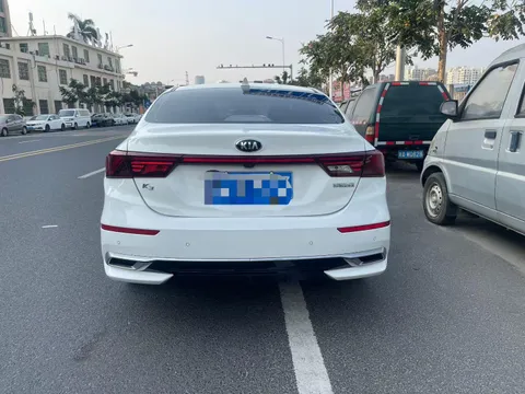 Kia Cerato (K3)