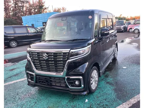 Suzuki Spacia Custom