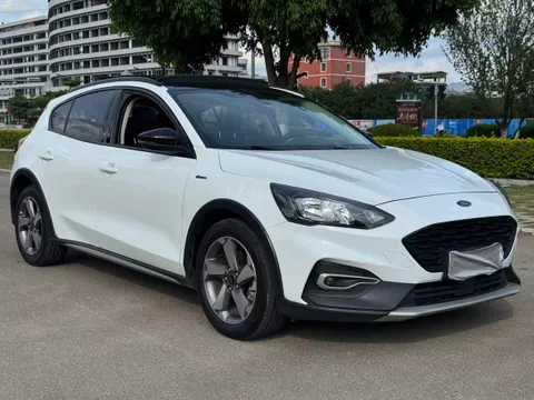 Ford Focus Active