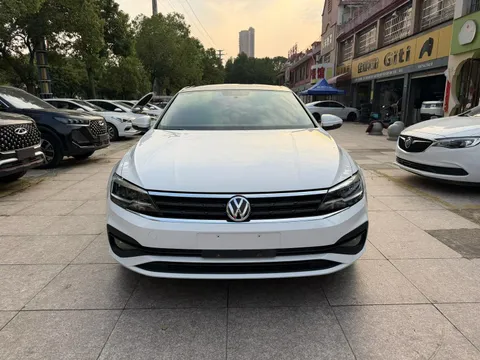 Volkswagen Lamando
