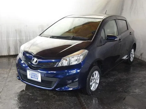 Toyota Yaris (Vitz)