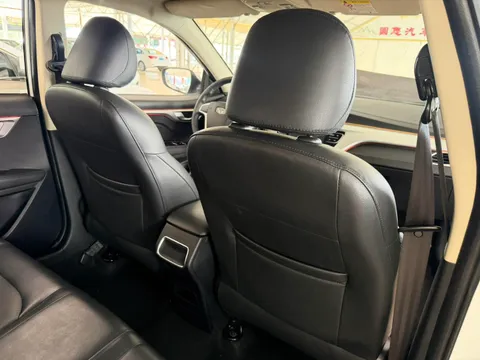 Geely Vision
