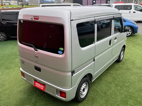 Nissan Clipper