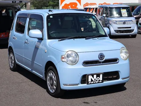 Daihatsu Mira Cocoa