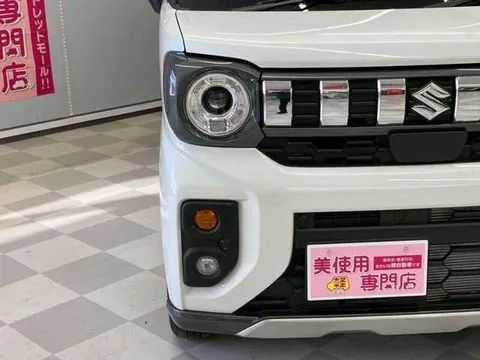 Suzuki Spacia Gear