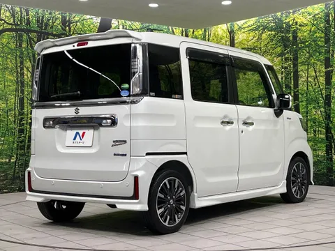 Suzuki Spacia Custom