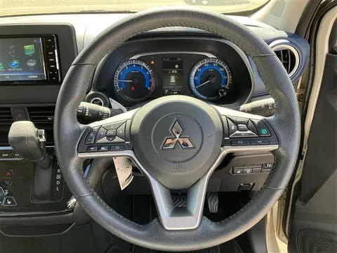 Mitsubishi eK X