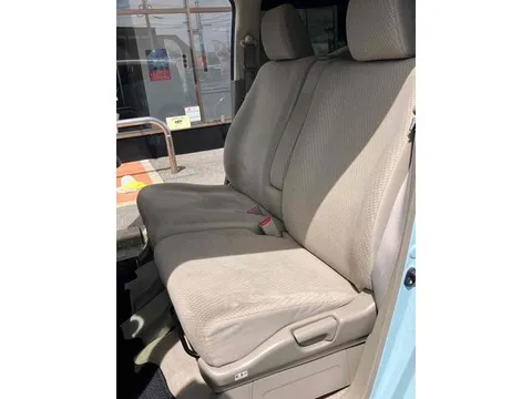 Honda N-BOX Slash