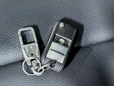Roewe RX5