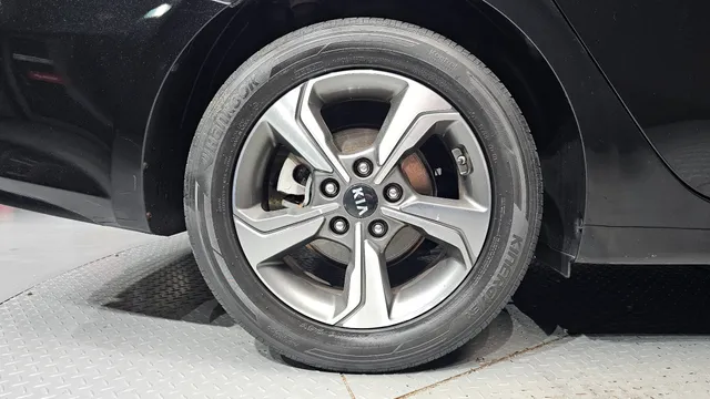 Kia Cerato (K3)