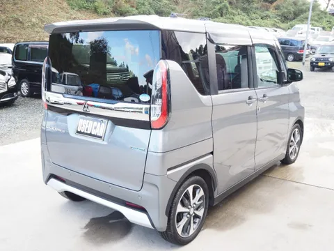 Mitsubishi eK X Space