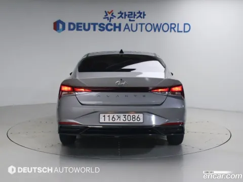 Hyundai Elantra (Avante)