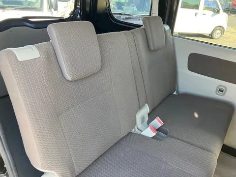 Mitsubishi Minicab Van
