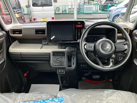 Suzuki Spacia