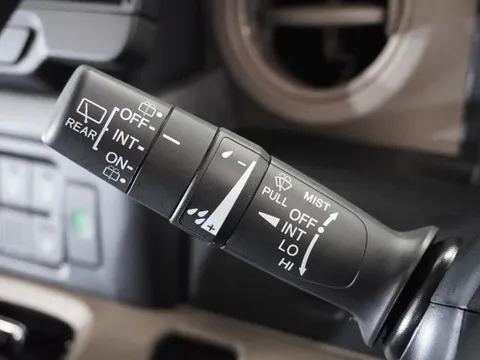 Honda N-BOX Joy