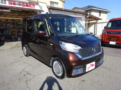 Nissan Dayz Roox