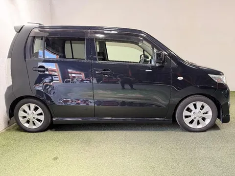 Suzuki Wagon R Stingray