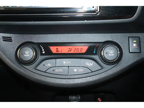 Toyota Yaris (Vitz)