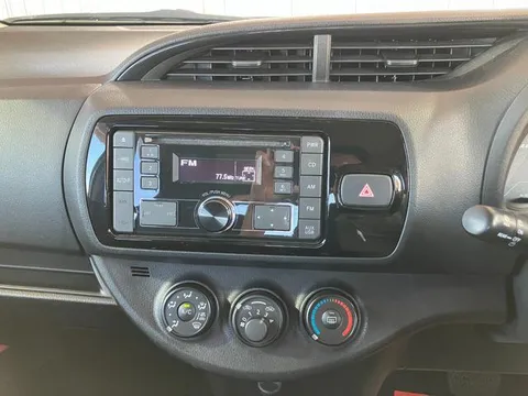Toyota Yaris (Vitz)