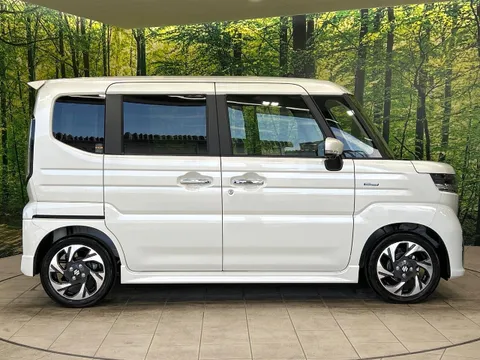 Suzuki Spacia Custom