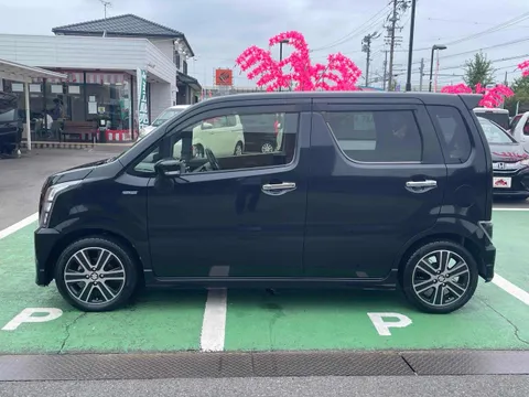 Suzuki Wagon R Stingray