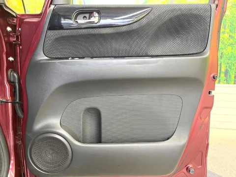 Honda N-BOX+ Custom