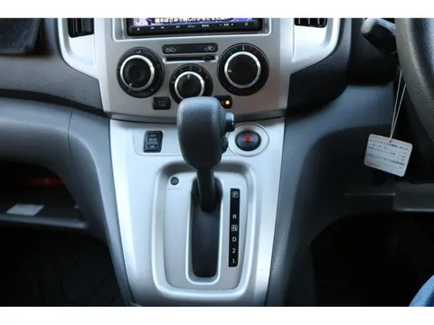 Nissan Vanette