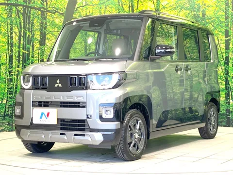 Mitsubishi Delica Mini