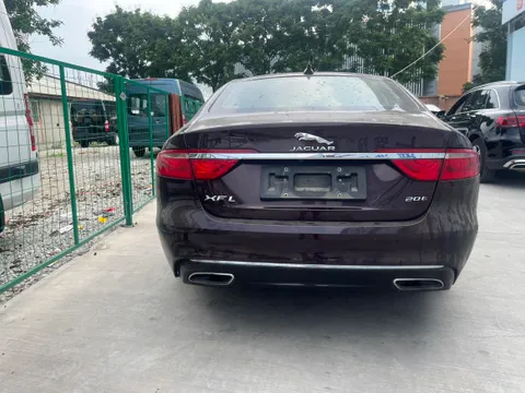 Jaguar XFL