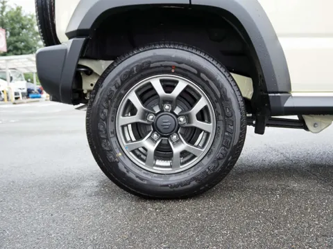 Suzuki Jimny Nomade