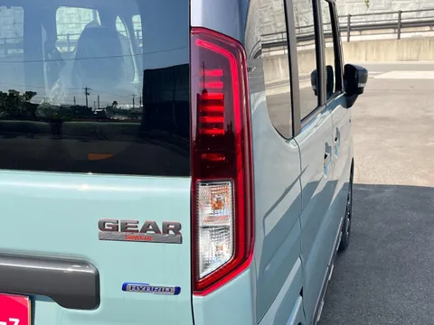 Suzuki Spacia Gear