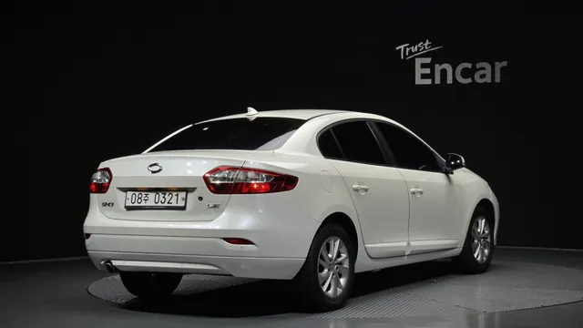 Renault SM3