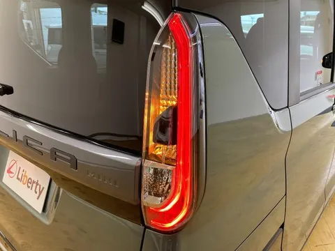 Mitsubishi Delica Mini