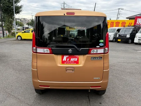 Suzuki Spacia