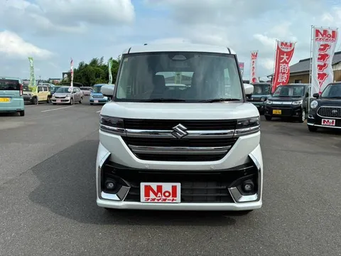 Suzuki Spacia Custom