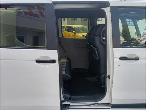 Honda N-BOX Joy