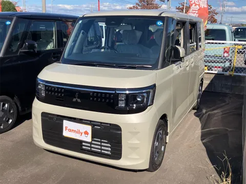 Mitsubishi eK Space