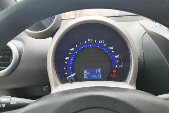 BYD F0