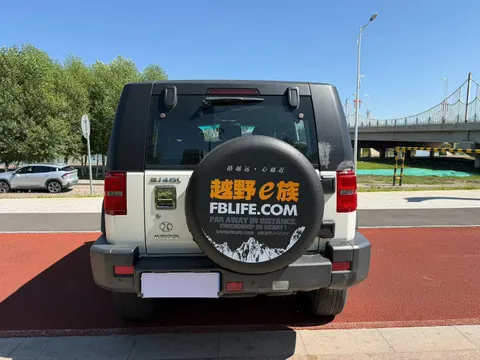 BAIC BJ40