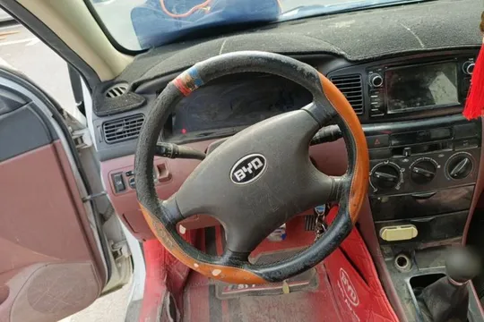 BYD F3