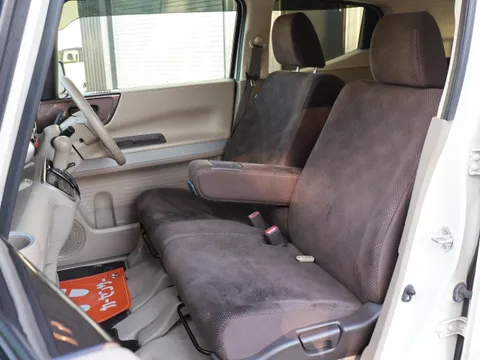 Honda N-BOX Slash