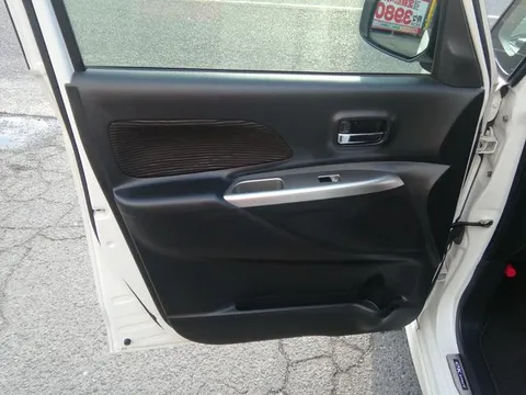 Mitsubishi eK Space Custom