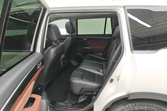 Gac GS8