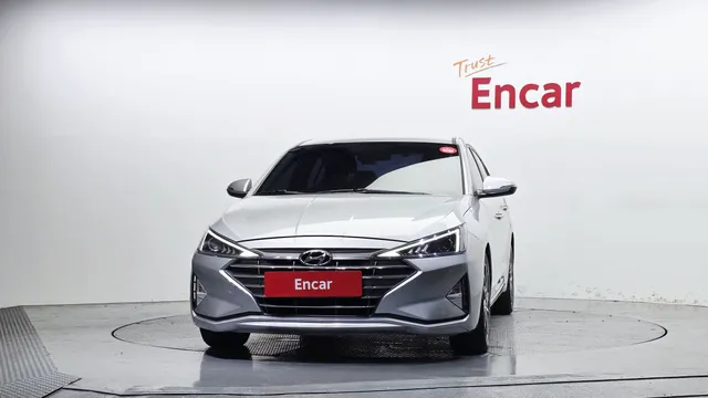 Hyundai Elantra (Avante)