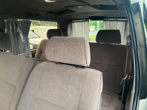 Toyota HiAce Wagon
