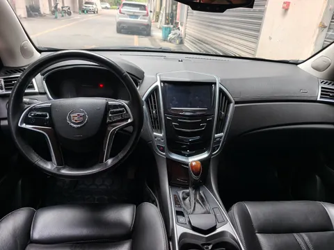 Cadillac SRX