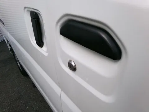 Mitsubishi Minicab Van