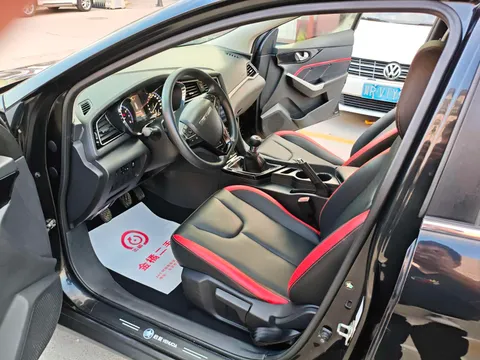 Venucia D60