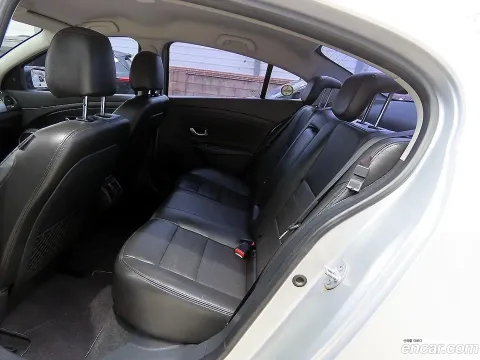 Renault SM3